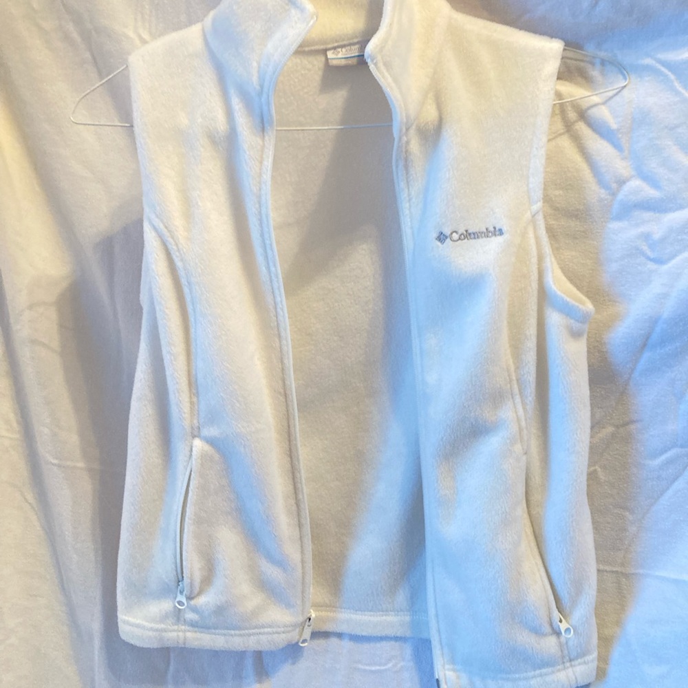 Cream Columbia Vest